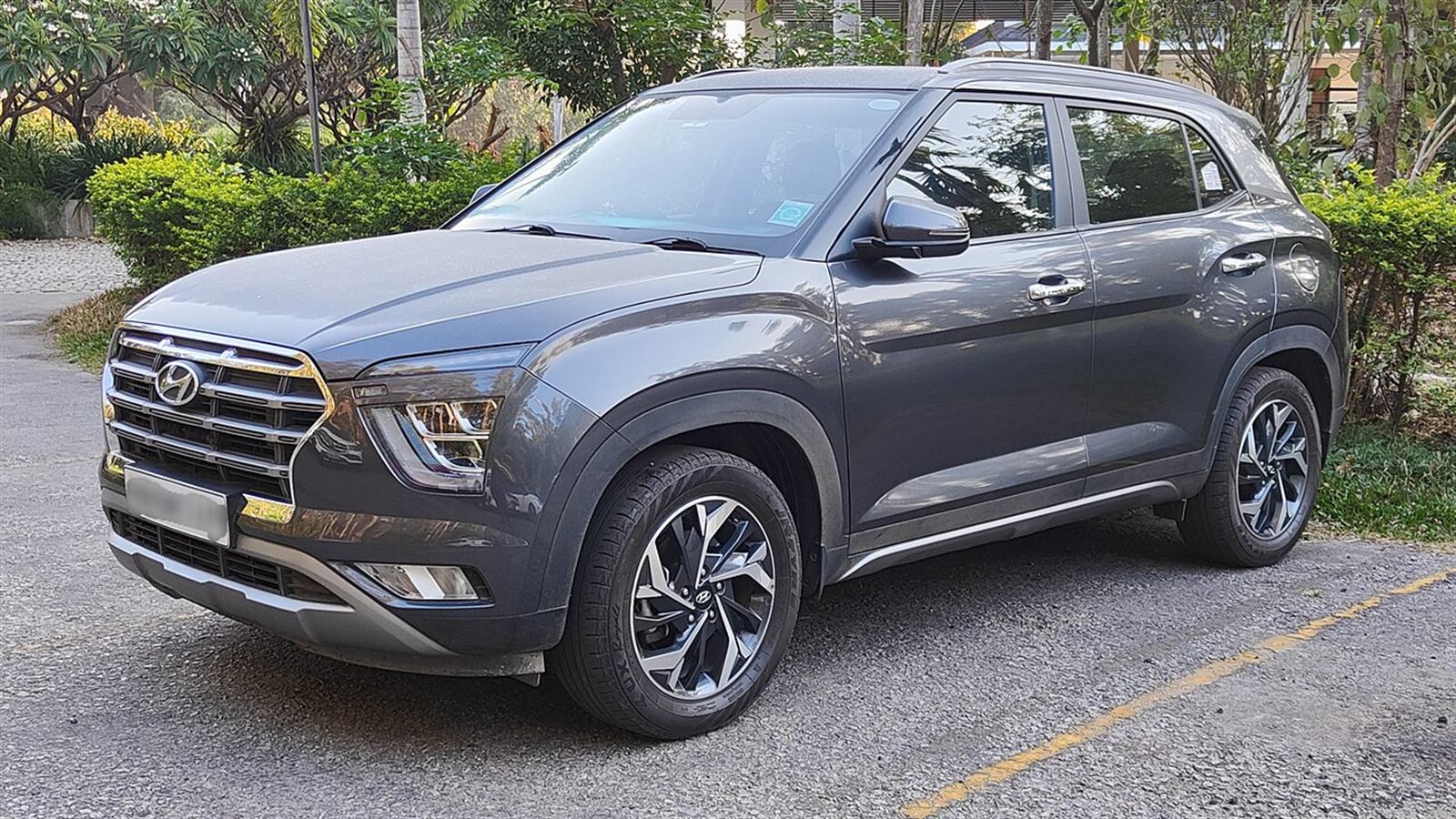 Hyundai Creta available for self drive rental in India
